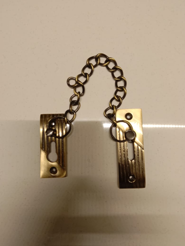 CENT WAVE DOOR CHAIN